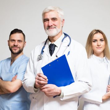 Formar médicos…